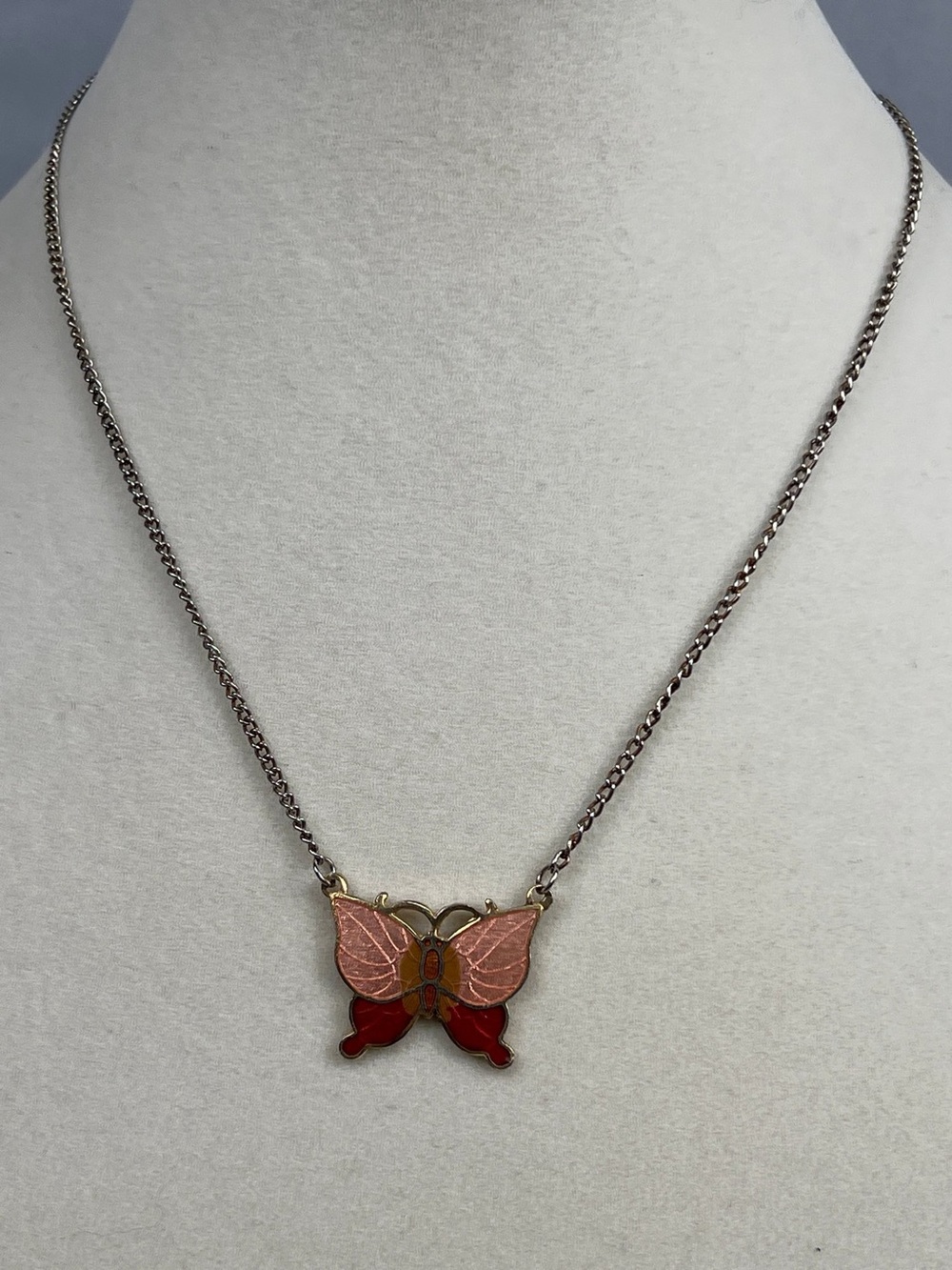 Vtg Butterfly Cloission Style Necklace